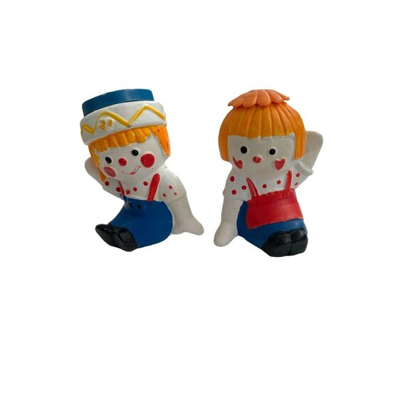 Vintage Hard Plastic Hong Kong Raggedy Ann and Andy Salt and Pepper Shaker - Picture 1 of 2